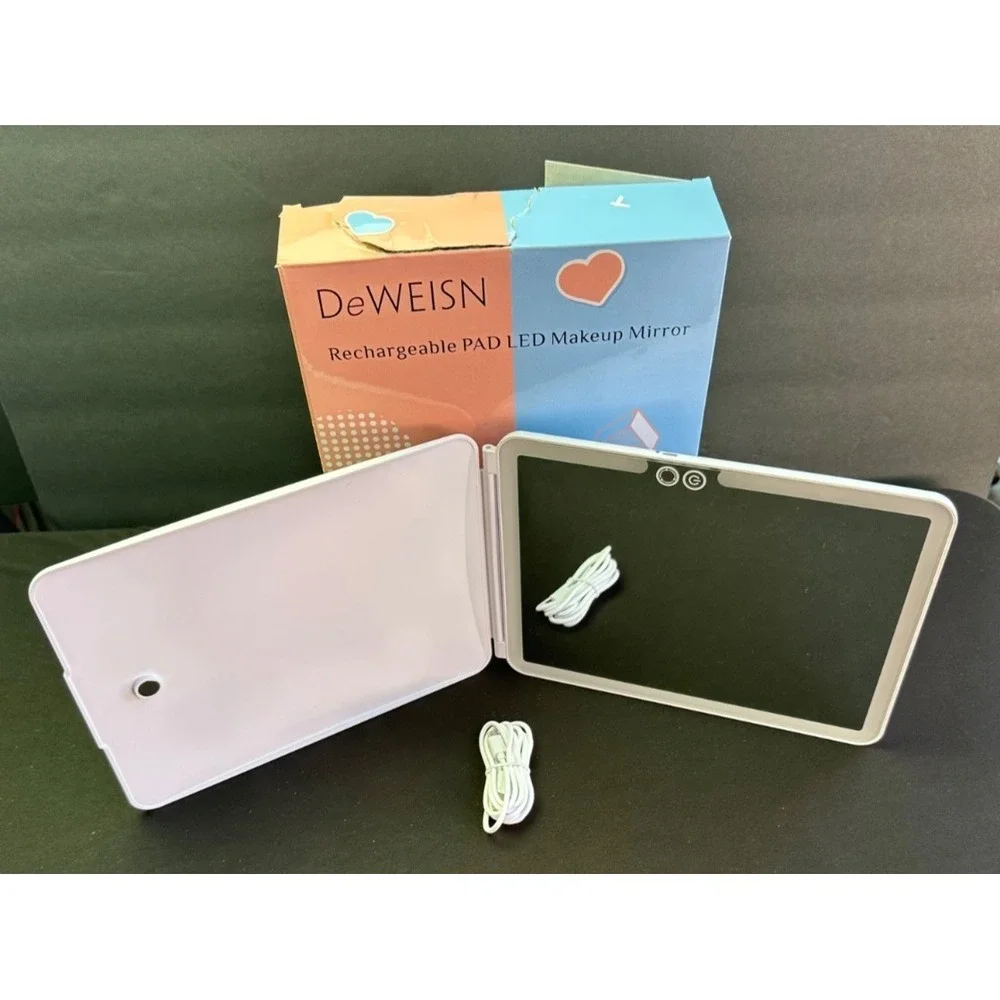 PAD LED USB Rechargeable Folding Travel Makeup Mirror White Dimming DeWeisn Box